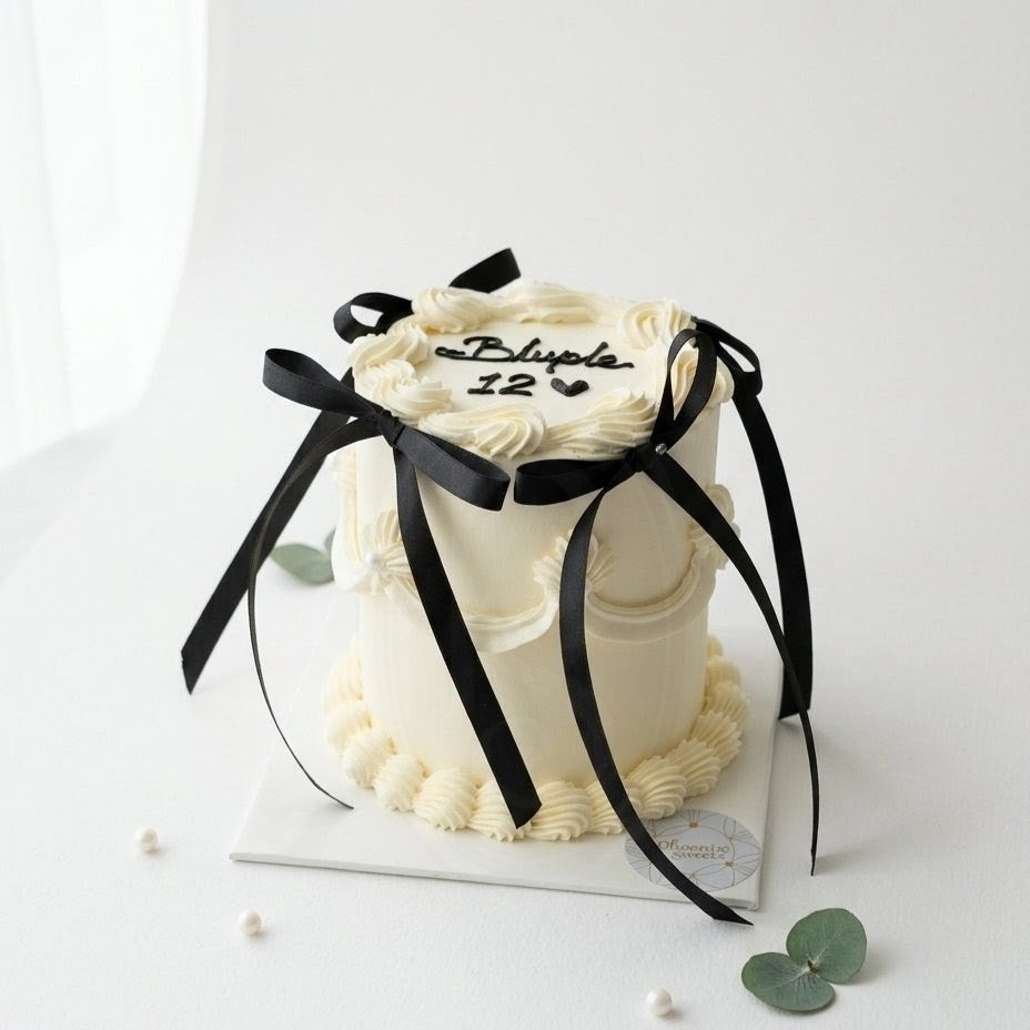 Mini Butter Cream Cake - Vintage Ribbon Cake
