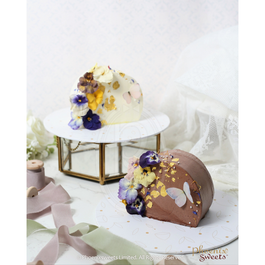 Mini Butter Cream Cake - Flower Arch